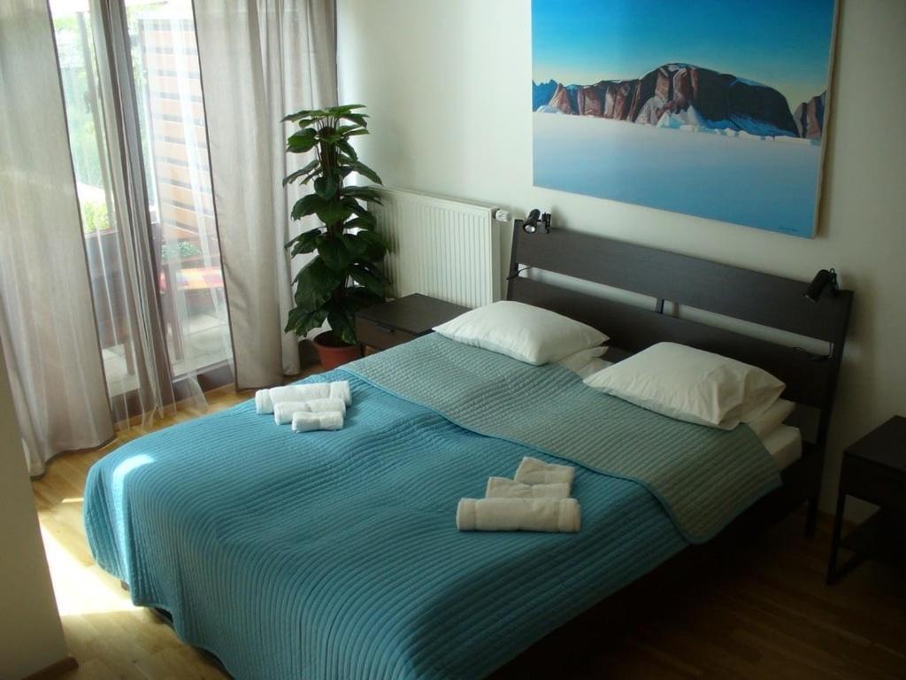 Garden apartment in central Praag Buitenkant foto