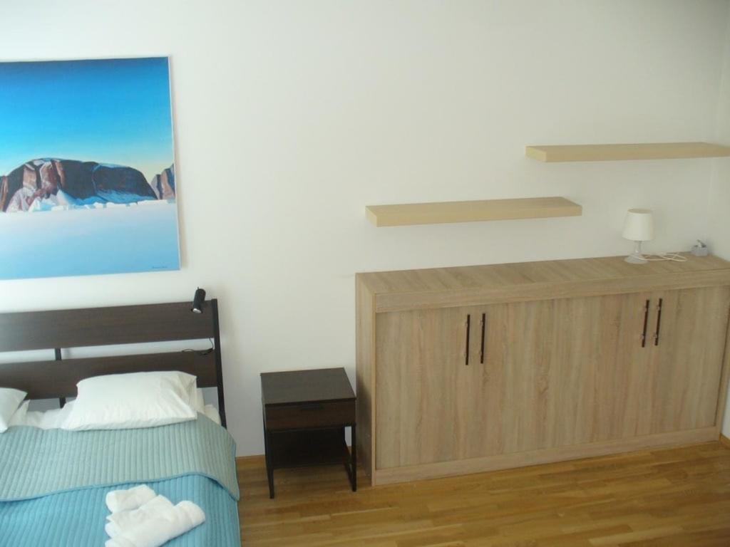 Garden apartment in central Praag Buitenkant foto